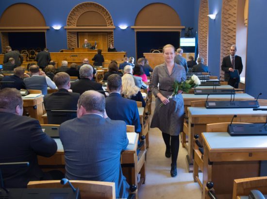 Riigikogu täiskogu istung, õiguskantsleri asetäitja-nõuniku Heili Sepa ametivanne, 21. veebruar 2017
